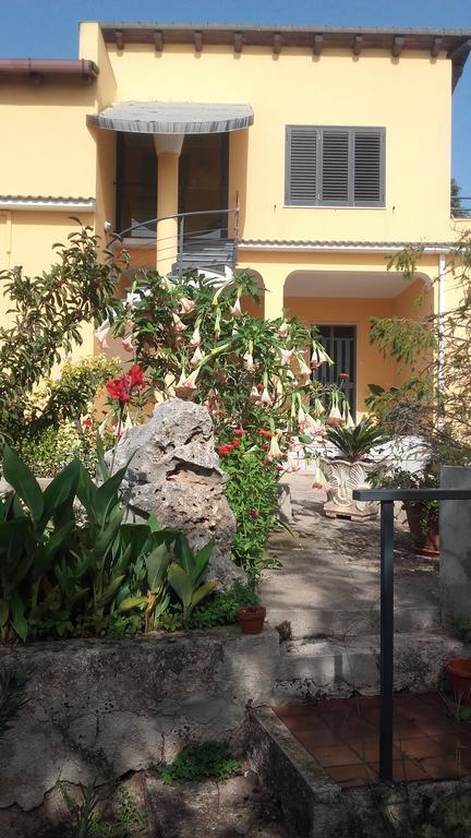 Case Vacanze San Francesco Villa Canicattini Bagni Екстериор снимка